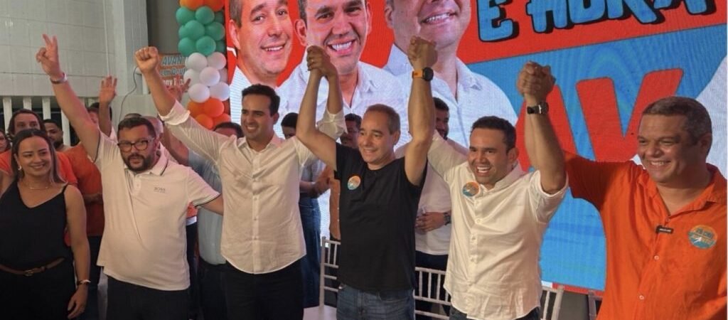 Em ato político em Cabedelo, Jhony se filia ao Avante e Edvaldo Neto declara apoio a Lucas Ribeiro